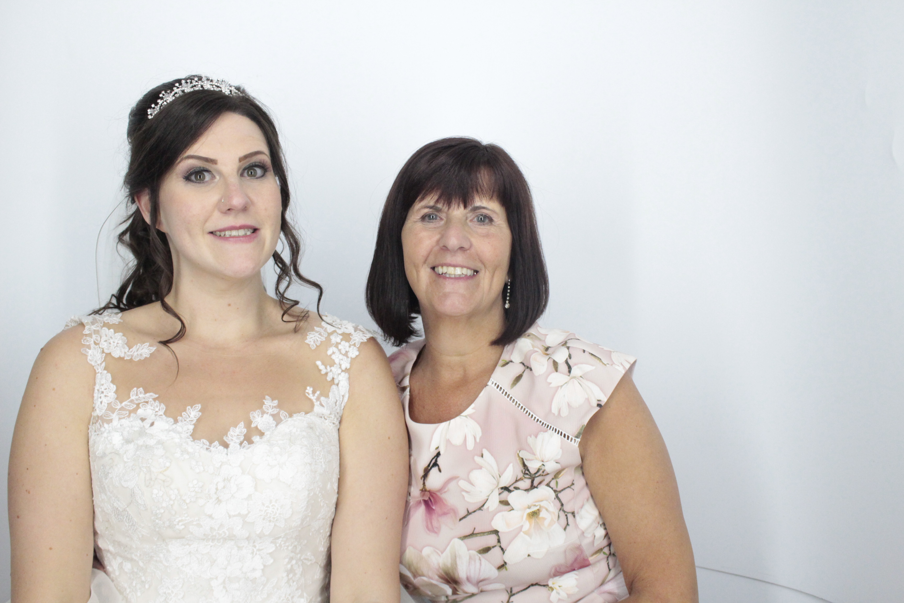 Kim & Andy's Wedding | View more photos from the event at gallery.myphotoboothexperience.co.uk/u/MyPhotoBoothExperienceLtd/Kim-Andys-Wedding
